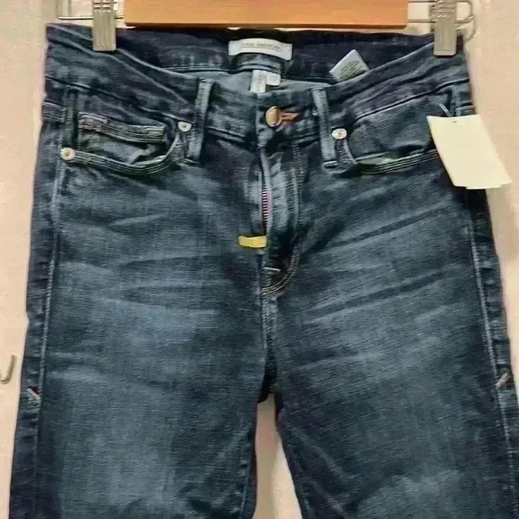 Good American Good Legs Jeans NWT (Flaw Please Read) Size 2/26 - Picture 3 of 10